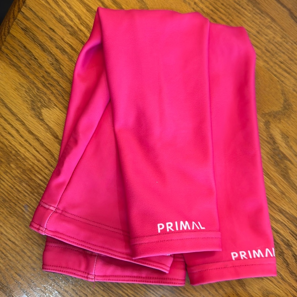 Primal Men's Cycling arm warmers in Pink